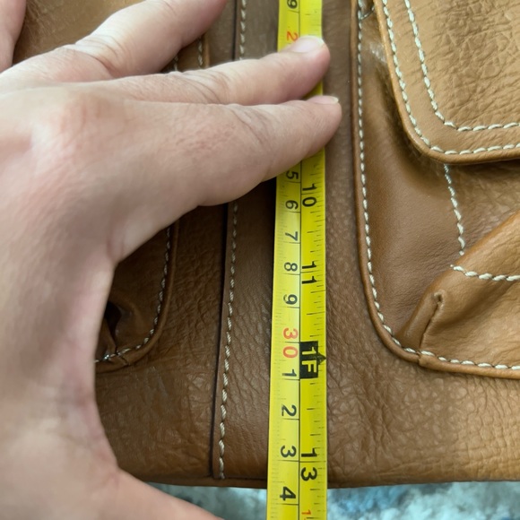 Relic tan shoulder crossbody bag - Picture 2 of 11